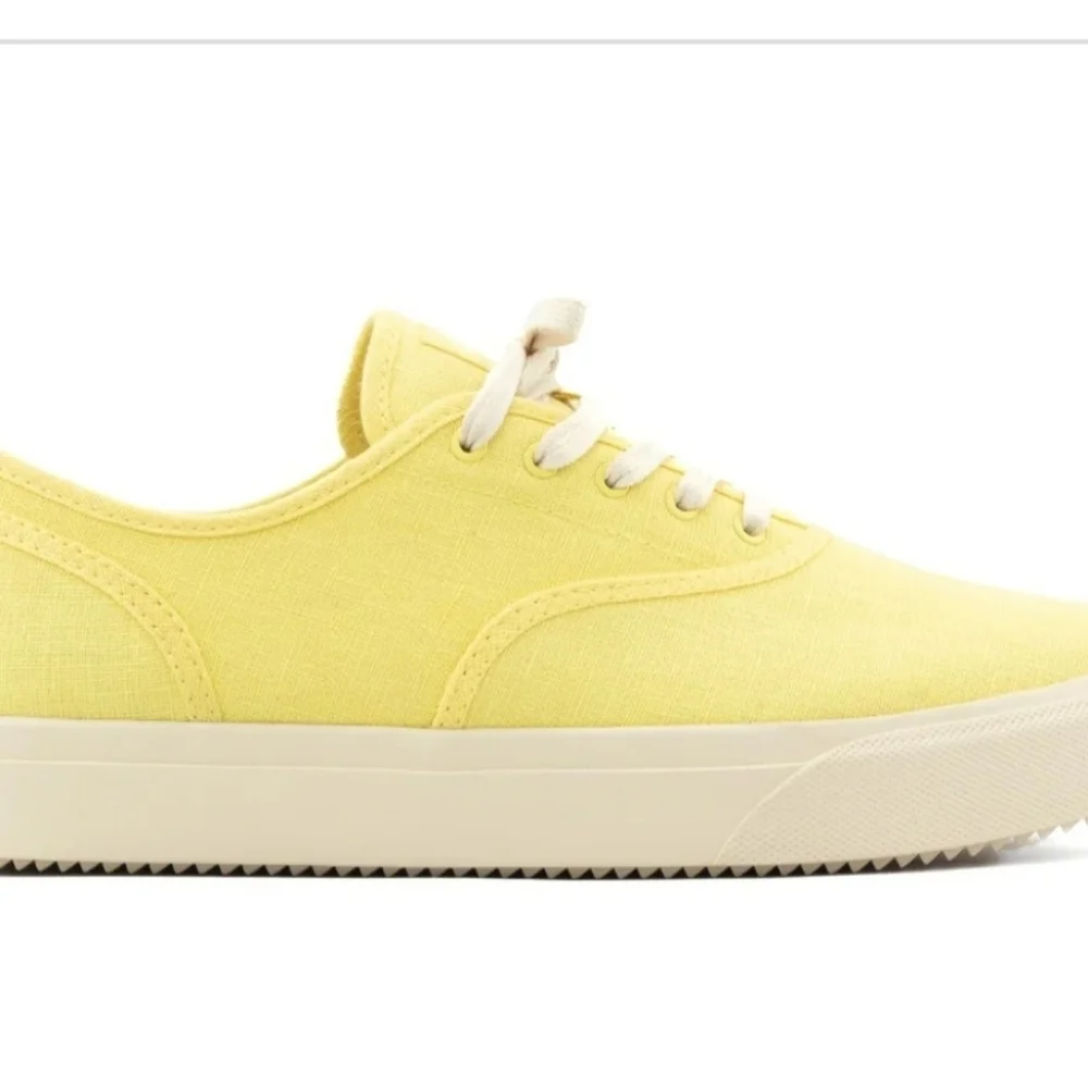 Clae Pale Banana Hemp August Sneakers